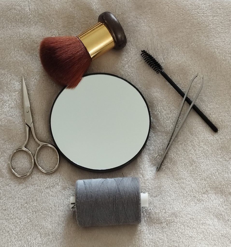 Épilations à la cire au miel, ou au fil