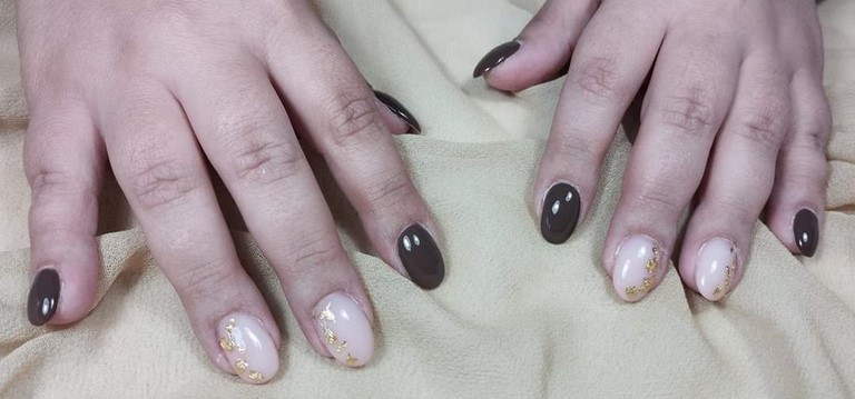 Les soins des mains Manicure Pedicure