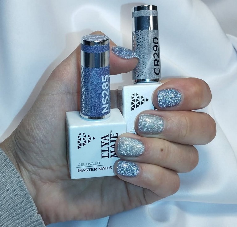 Les soins des mains Manicure Pedicure